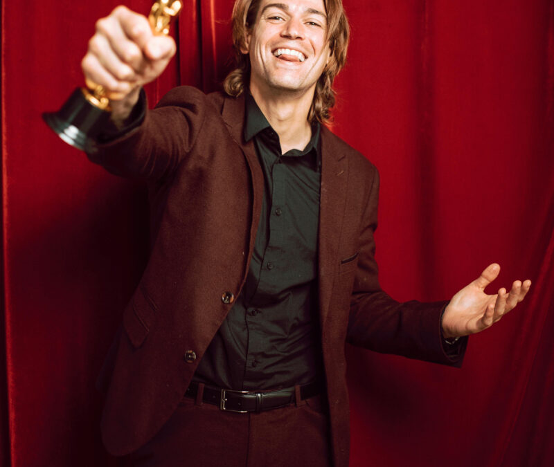 House of Deception: The Ultimate Flaw: Favoritism